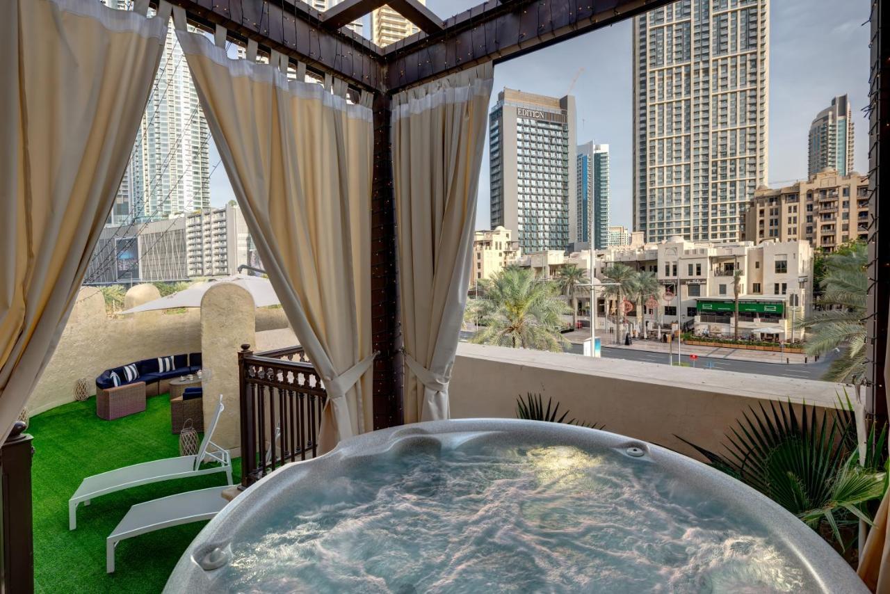 Durrani Homes - Unique Garden Apt At Souk Al Bahar Besides Dubai Mall & Burjkhalifa With Private Jaccuzi ภายนอก รูปภาพ